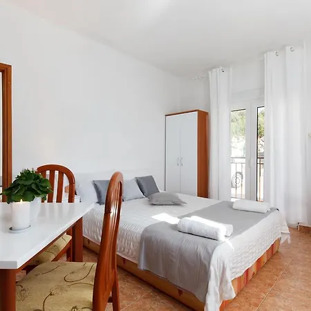 Apartment Ana I *