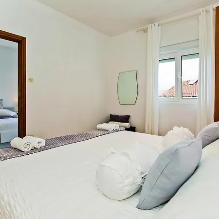 Apartment Ana I *